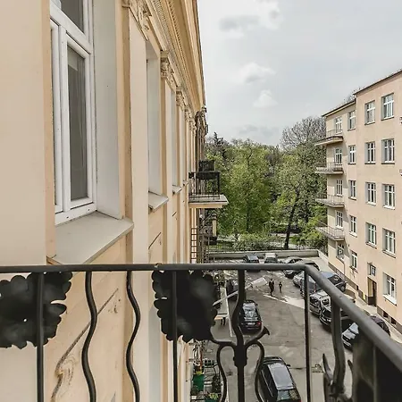 Wieniawska 419